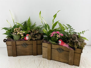 Mixed-Colour Floral Arrangement – 5 Stems