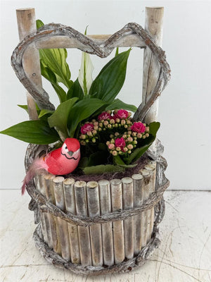 Mixed Colour Floral Arrangement – 5 Stems