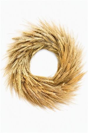 Natural Dried Wheat Wreath – 40cm