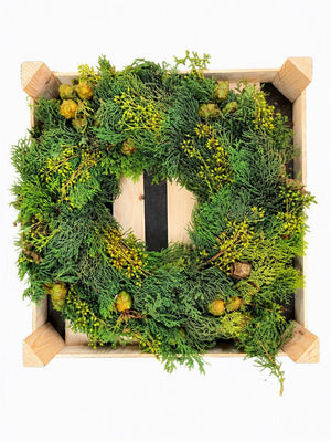 Green Exotica Pinecone Wreath – 40cm