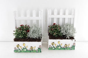 Outdoor Flowering Arrangement – 22cm Wooden Pot