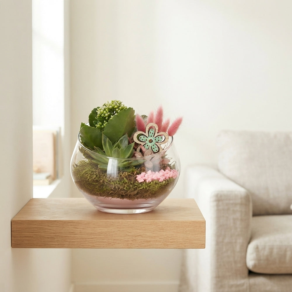Slanted Glass Arrangement – 18cm