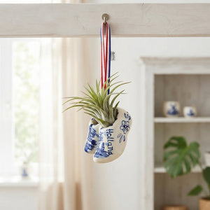 Delft Blue Ceramic Clog with Air Plant – 5cm