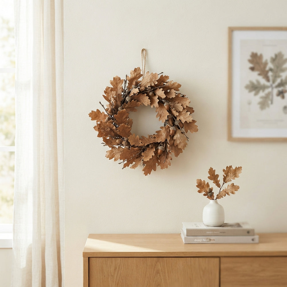 Natural Brown Oak Wreath – 30cm