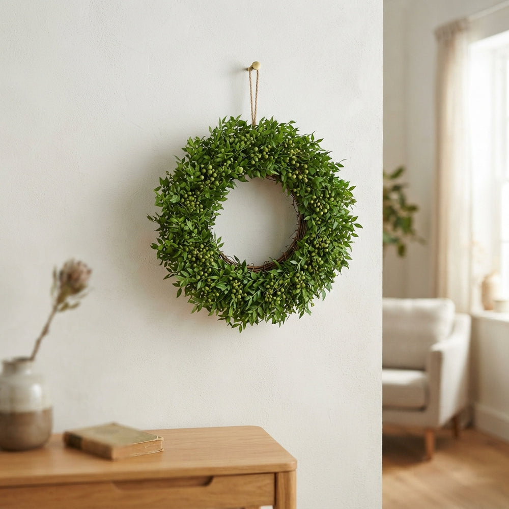 Green Exotica Berry Wreath – 40cm