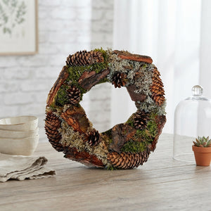 Green Moss and Pine Cone Wreath – 30cm