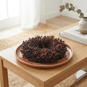 Black Ampelopsis Wreath – 12cm
