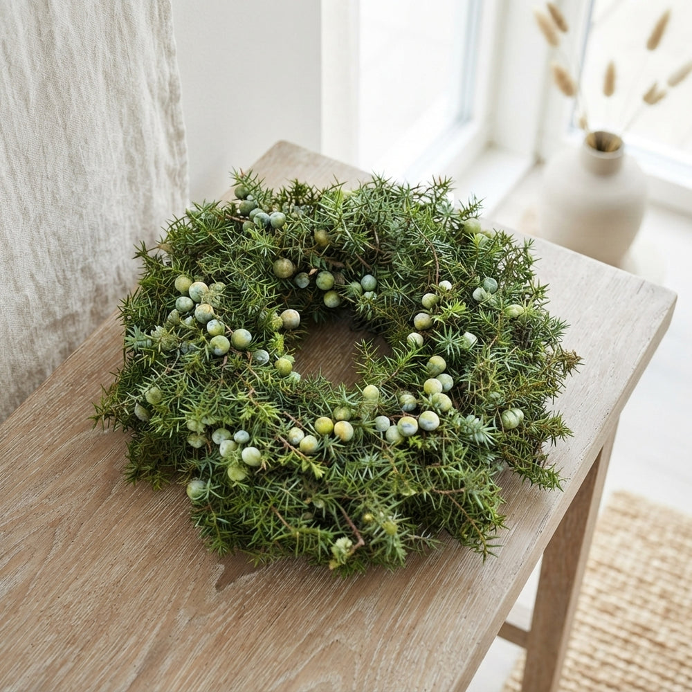Natural Green Juniper Wreath – 40cm