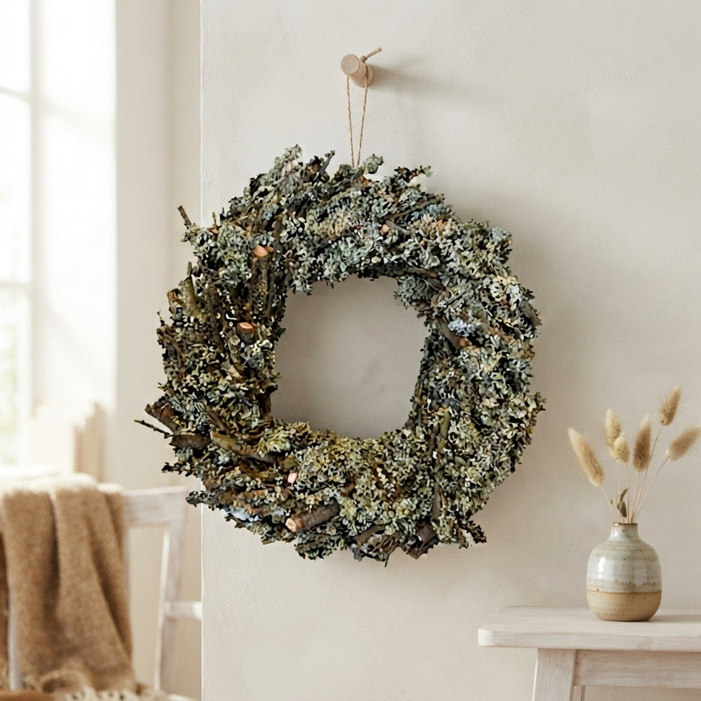 Green Larch Wreath – 30cm Natural Finish